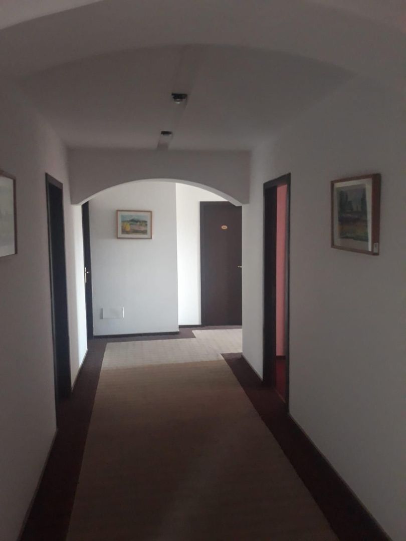 Hotel Capitol de vanzare Valenii de Munte Prahova - Poză 5