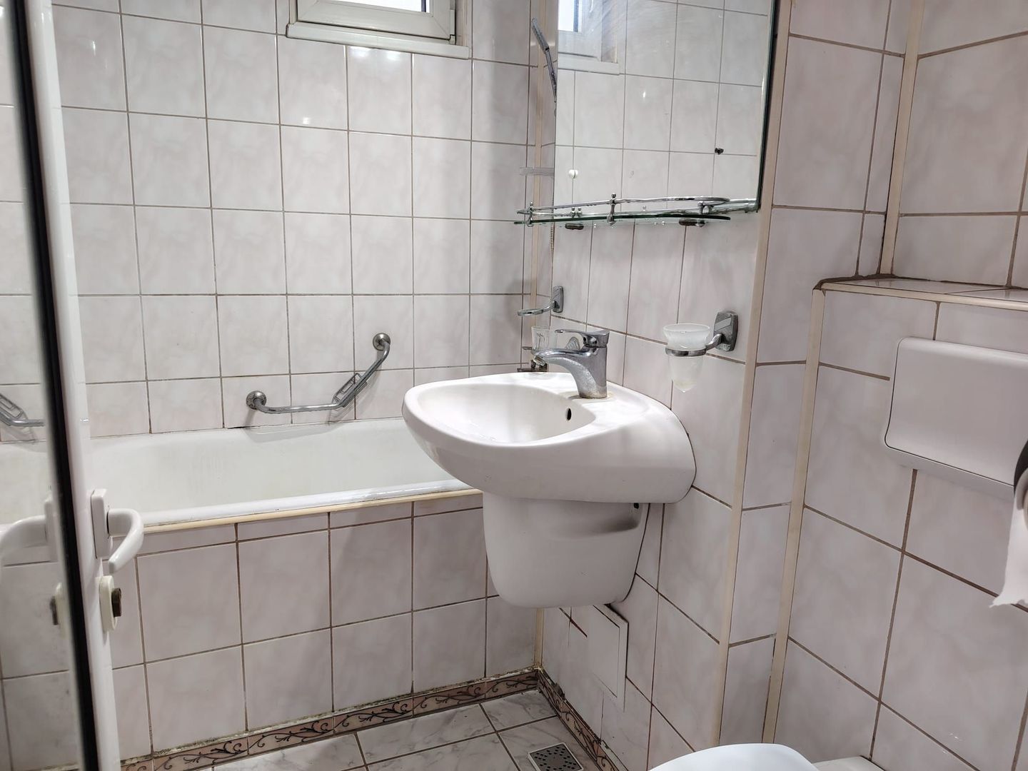 Apartament 3 camere Piata Centrala - Poză 7