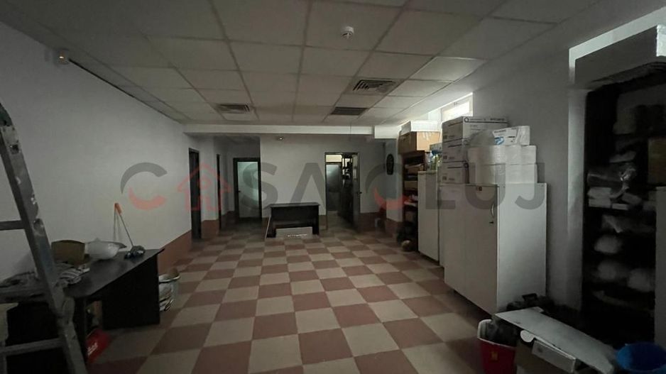 Clădire de birouri de vânzare, 700mp, locație excelentă, Cluj-Napoca ! - Poză 8