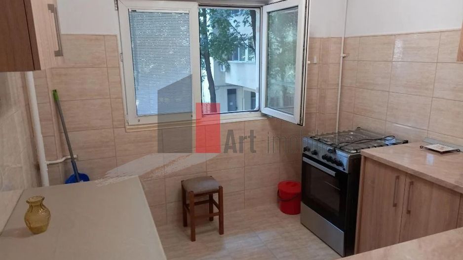 Apartament cu 3 camere de inchiriat in zona Turda (oferta!!!!) - Poză 4