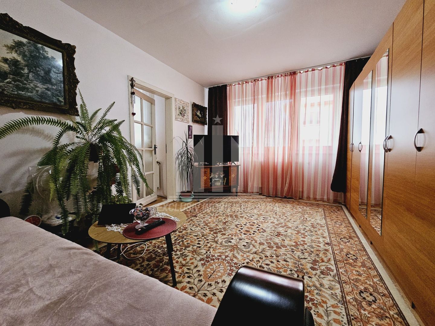 Apartament cu 2 camere de vanzare, Cetate - Poză 1