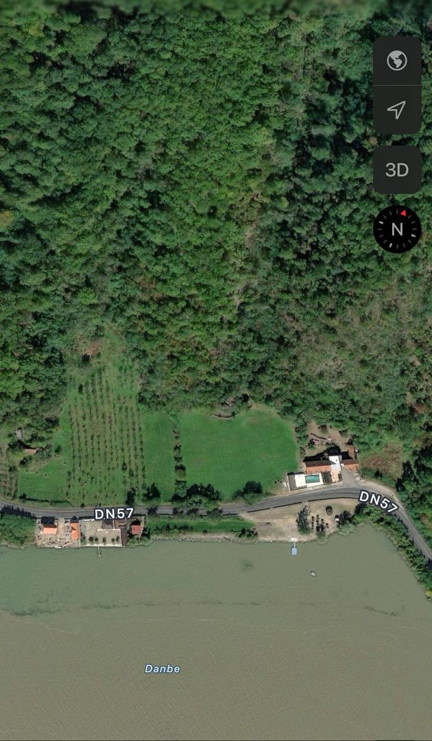 Teren de vanzare pe malul Dunarii. - Poză 2