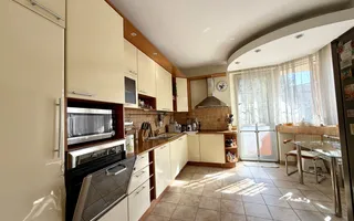 Vila cu 6 camere *485 mpc // *1.670mp teren* // 8 locuri parcare // Sisești - Poză 20