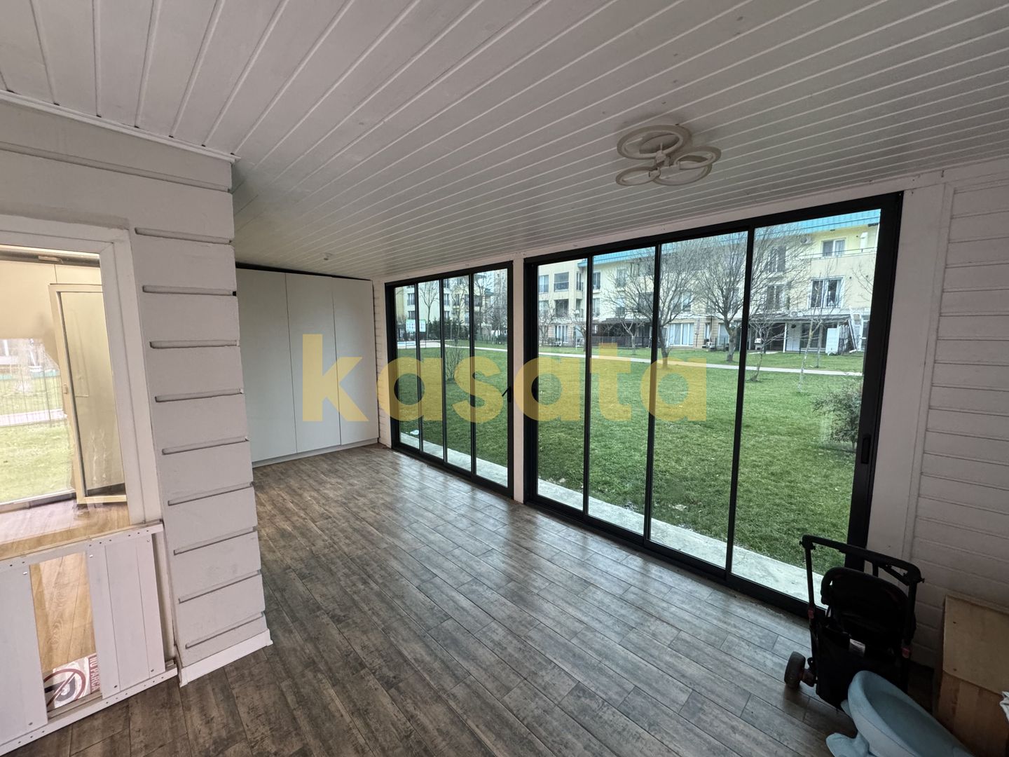 3 camere de vânzare | Cosmopolis Faza 1 | curte proprie | terasă - Poză 12