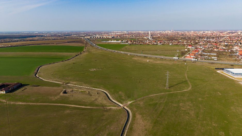 Teren de 107,000mp în zona industrială Zădareni - Poză 7