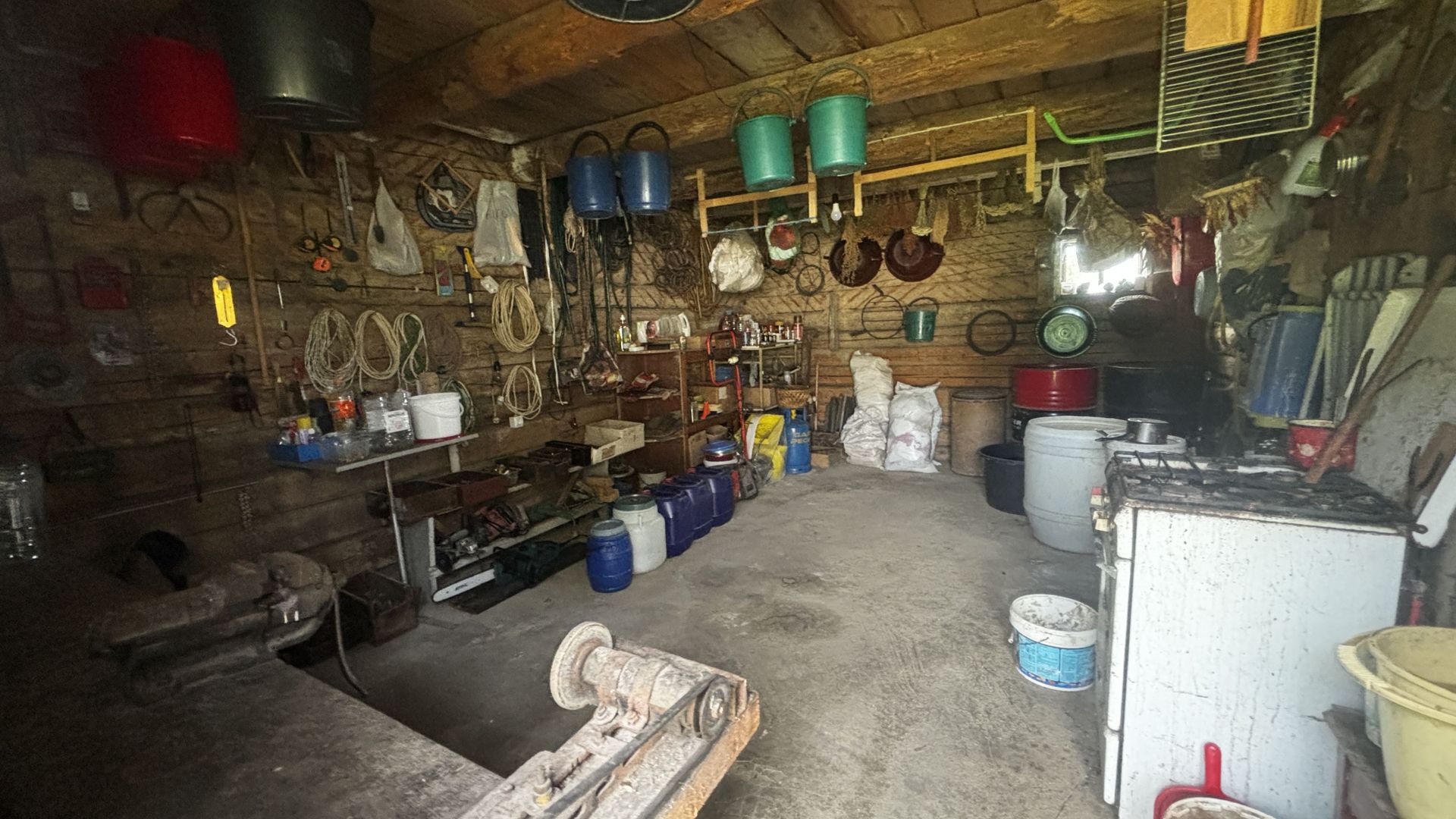 Casă 3 camere 100 M² cu 2360 M² teren - Poză 15