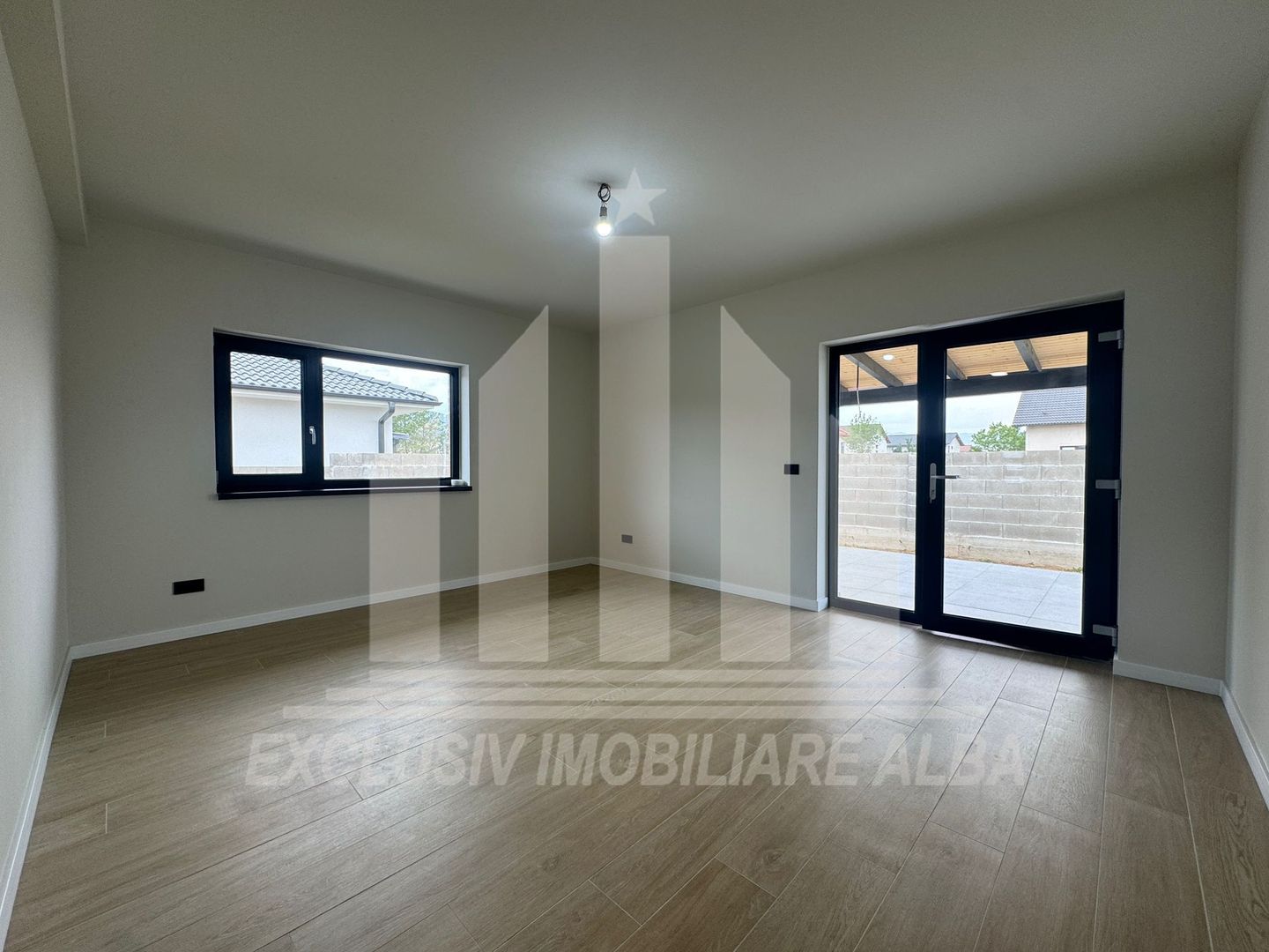 Casa individuala de vanzare, Orizont - Poză 3