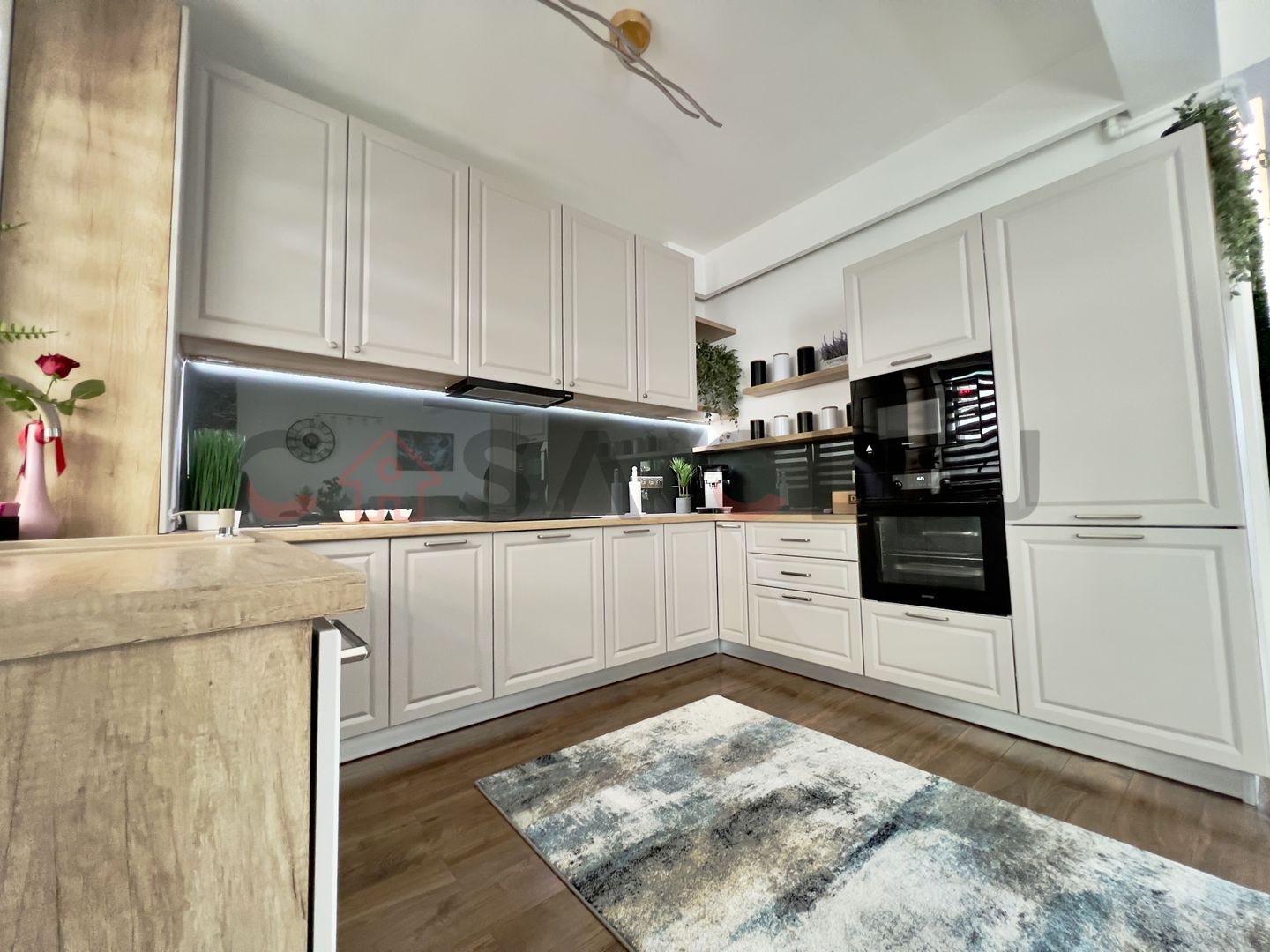 Casă ultrafinisată, la cheie, 2 minute de ViVo Mall!! - Poză 6