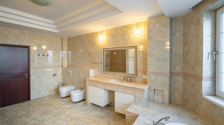Cernica - Intre Lac si Padure, Vila luxoasa 946 MP, teren 1382 MP - Poză 50