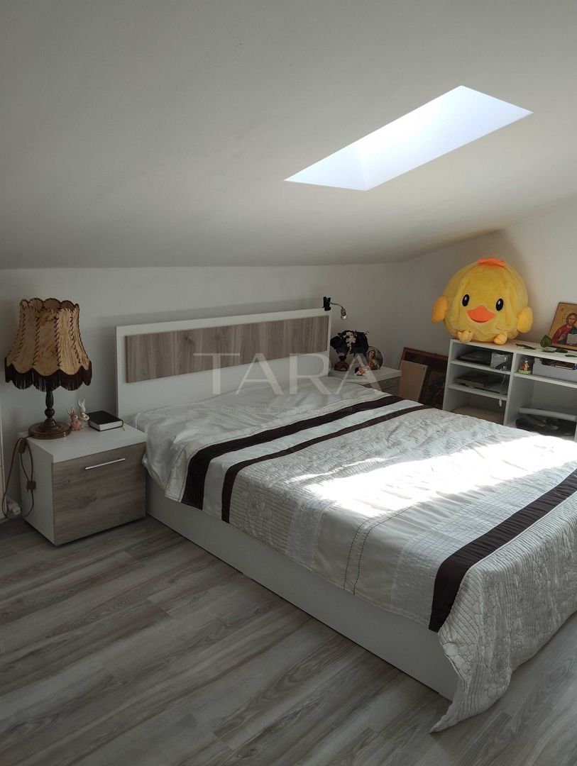 Apartament spațios la mansardă, 2 dormitoare și mult soare în Mănăștur - Poză 3