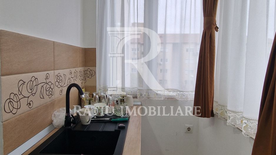 Apartament cu 3 camere | Parcare | Sfantul Apostol Andrei | Oradea - Poză 6