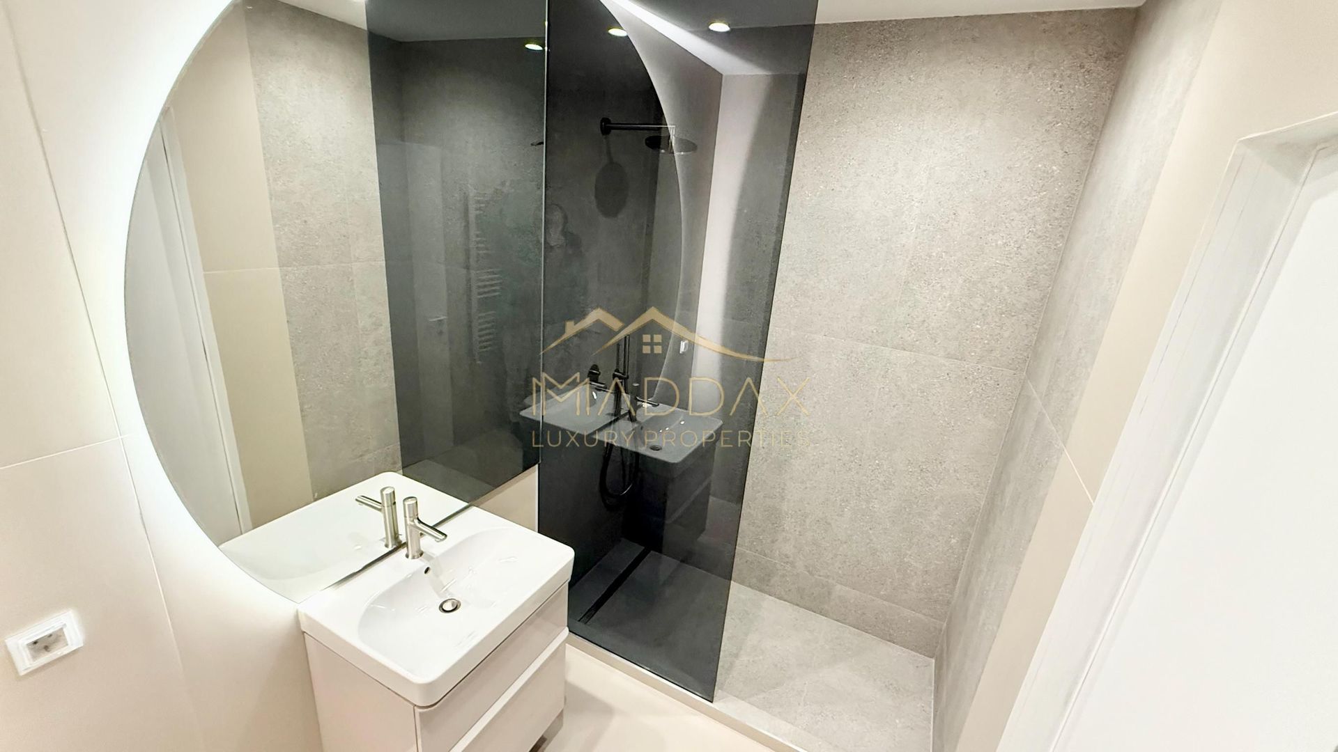 Apartament 2 camere de inchiriat***LUX***Aviatiei - Poză 11