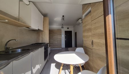 Apartament 2 camere + terasă 10 mp | Ultracentral lângă Palas