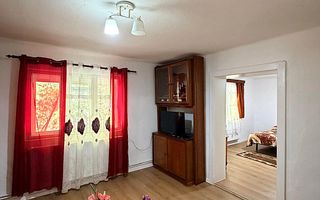 Casa de vanzare 1500 mp Cugir zona linistita - Poză 3