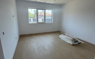 -Casa individuală -4 camere -2 băi - - Poză 14