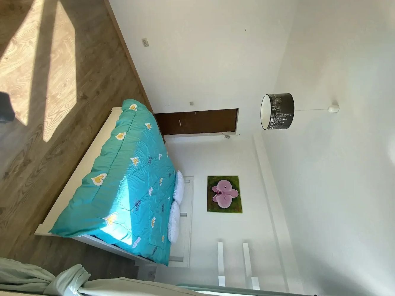 De închiriat Apartament 3 camere într-o vilă, zonă liniștită direct propietar - Poză 4