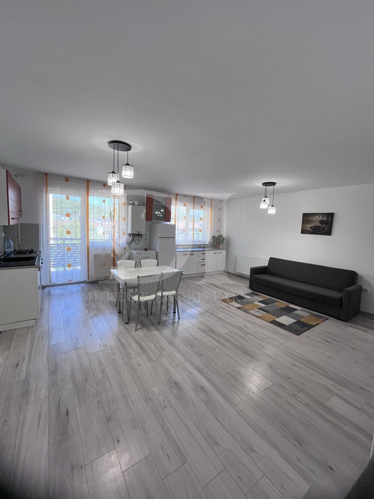 Apartament la cheie / etaj intermediar / Zona Eroilor - Poză 2