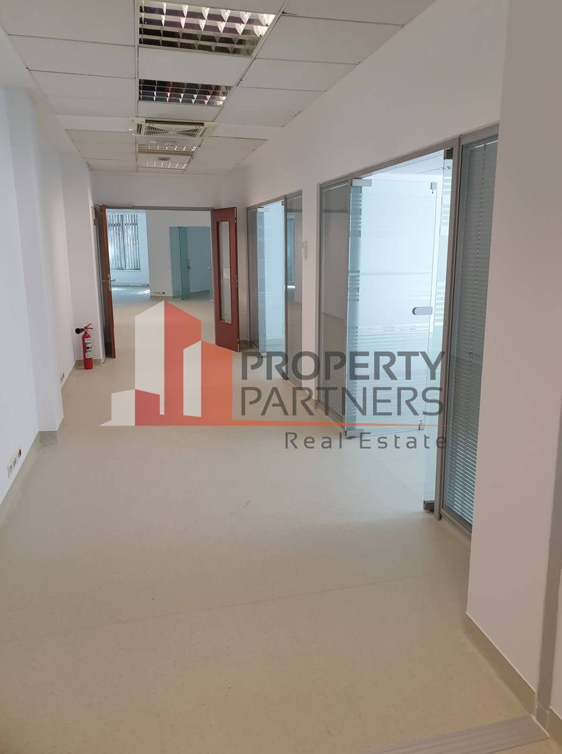Cladire speciala pentru investitie, Ultracentral! - Poză 8