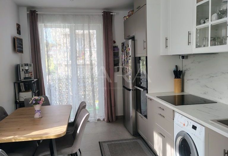 Apartament spațios și modern,  zonă liniștită și verde. - Poză 4