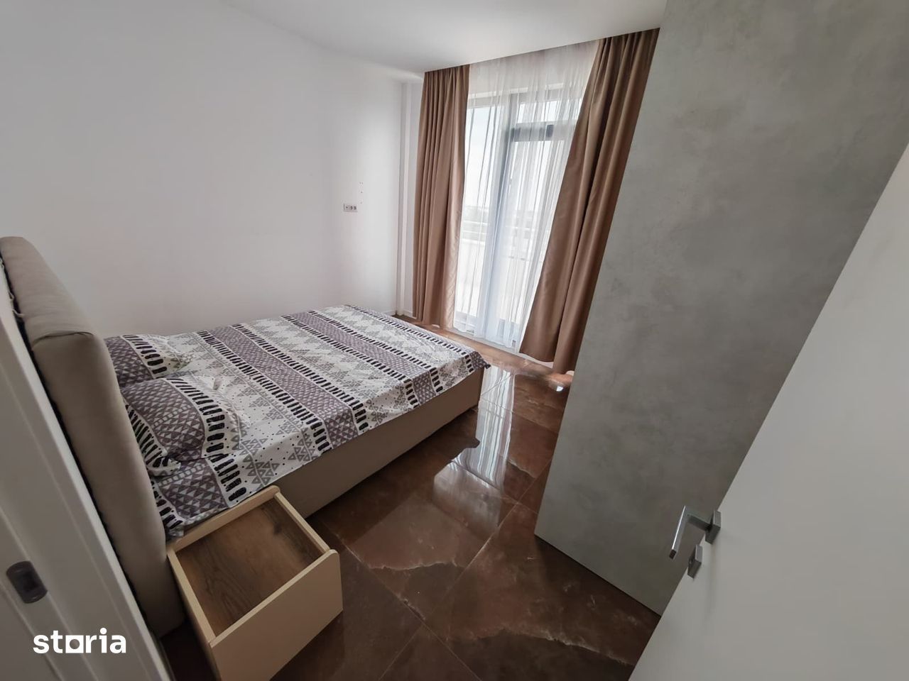 Penthouse 3 camere | Tunari | 2 terase generoase - Poză 3
