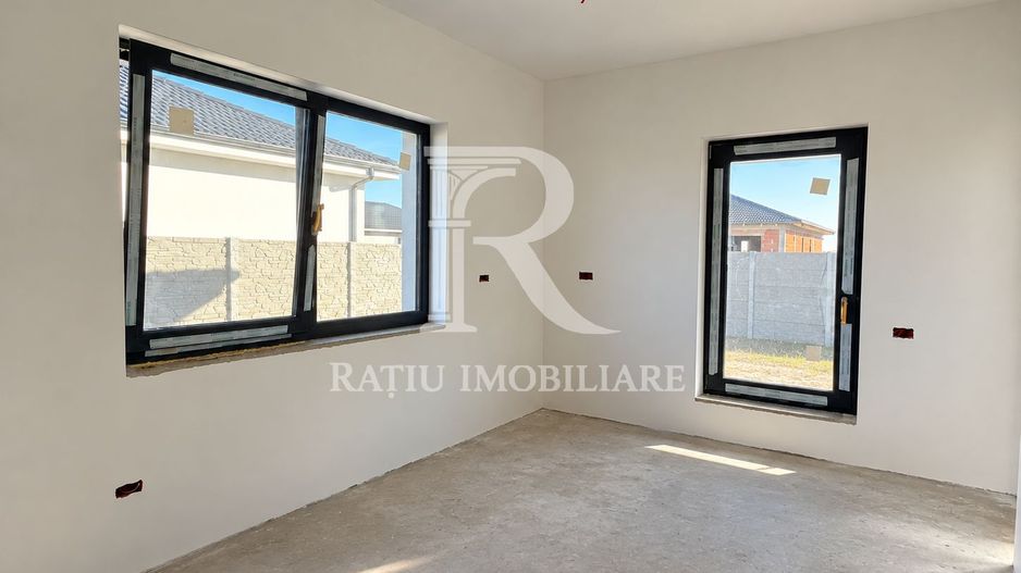 Casă nouă cu teren de 500 mp | Sântandrei | Semifinisată sau la cheie - Poză 8