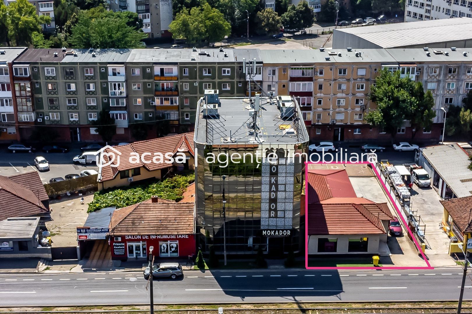 Casă cu destinație comercială Micalaca - Poză 1