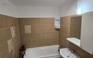 Închiriez apartament 2 camere, Mall Vitan, mobilat, metrou 4 minute - Poză 7