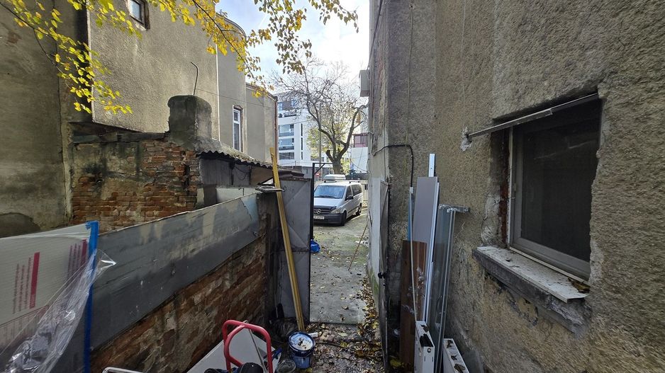 Constructie Ruina 42 mp pe strada Orzari colt Agricultori teren 90mp - Poză 3