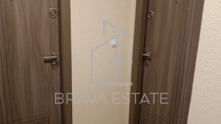 Apartament in Floresti  2 camere, balcon, parcare,mansarda, zona Stejarului - Poză 8