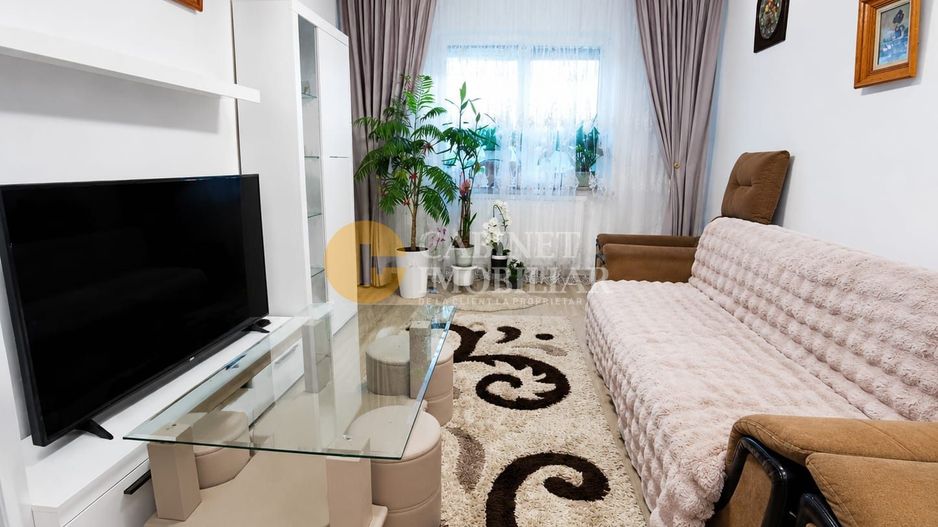 2 camere decomandat - 64 mp - mobilat&utilat - CUG - bloc NOU - Poză 1