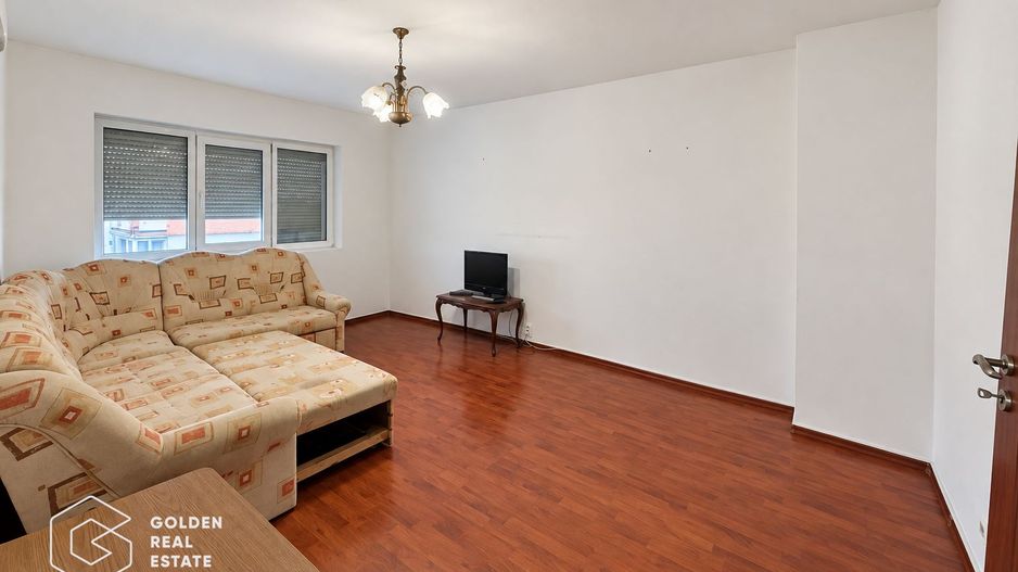 Apartament 3 camere, etaj 4, zona Alfa - Poză 1