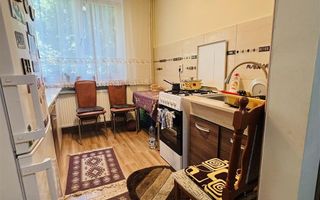 APARTAMENT CU 2 CAMERE SEMIDECOMANDAT ZONA ROGERIUS - Poză 6