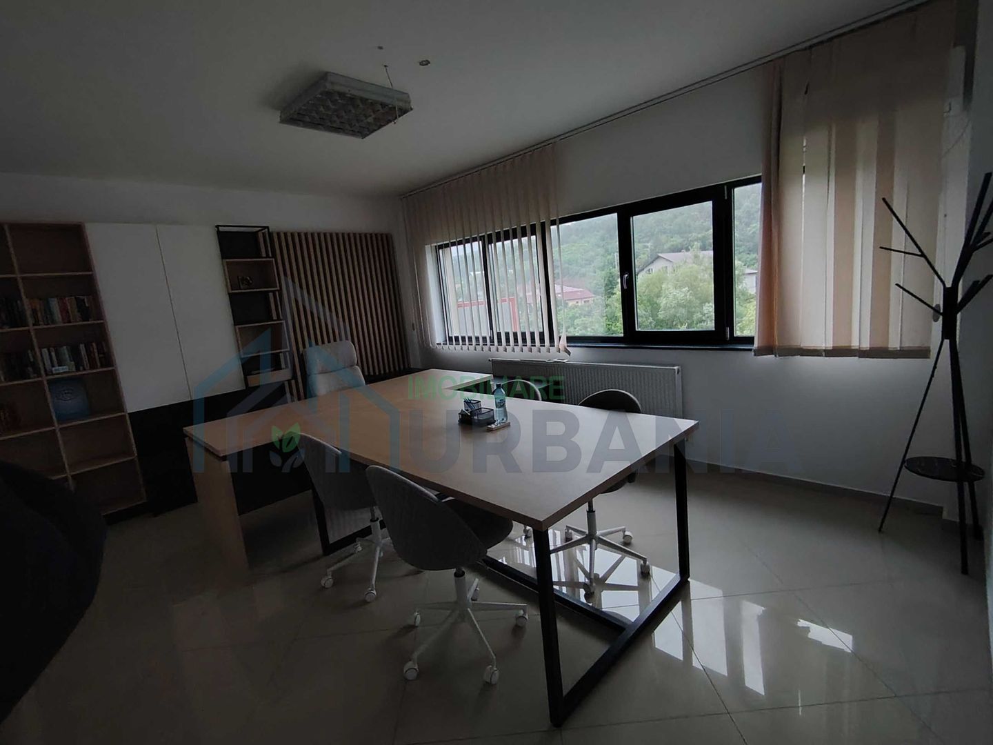 Spațiu pentru birouri mobilat, strada Trei Fantani, Iași - 600 EUR - Poză 2