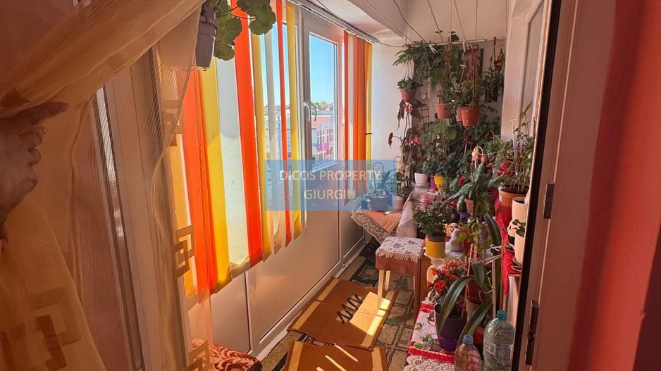 Apartament spațios, 3 camere – Bulevardul CFR, Giurgiu - Poză 4