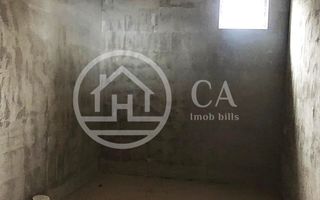 Casa de vanzare cu 4 camere pe str. Izvorului, zona Saldabagiu, Oradea - Poză 8