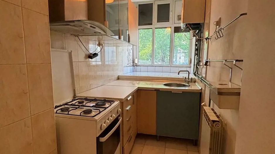 BRASADAS închiriază ap 2 cam PARTER - Poză 2