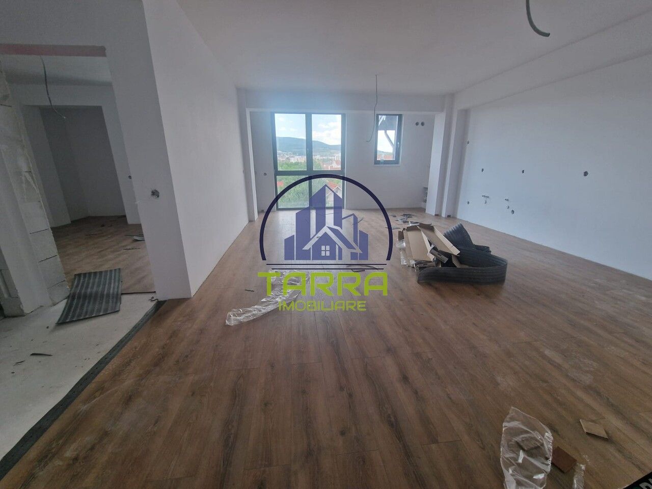 Apartament 3 camere de vanzare in bloc nou Alba Iulia cartier Cetate - Poză 1