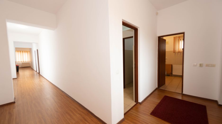 Spatiu de birouri stradal, 148mp de inchiriat în zona Soseaua Chitilei - Poză 8