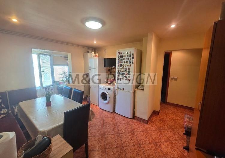 Aradului, apartament 2 camere, etaj 2, CENTRALA,CLIMA - Poză 3