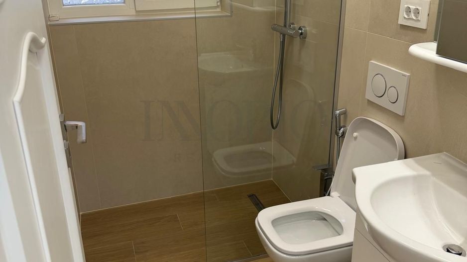 Casa/Vila 5 camere | Prima închiriere | 120 mp2 | Piața Victoriei - Poză 16