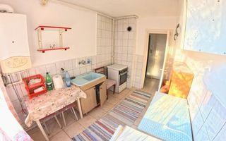 Apartament 2 camere, cartierul Aleea Carpați, zona Darina - Poză 7