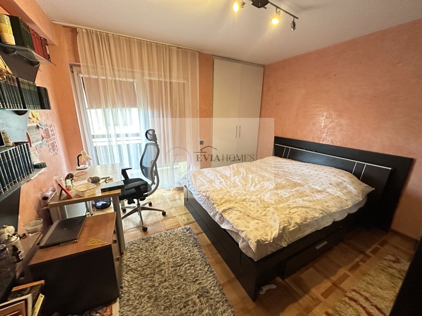 4 camere/2 balcoane/terasa/Garaj/Zona Grand Hotel Italia - Poză 4