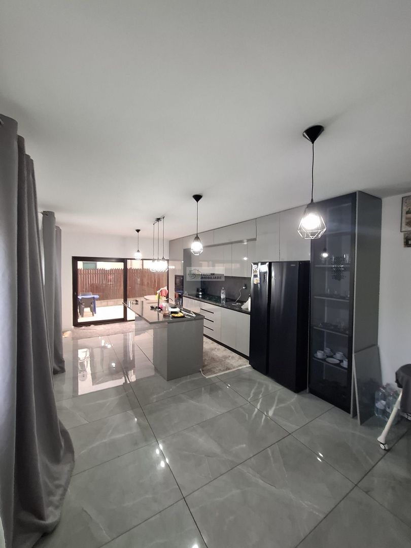 Casa P+M teren 500 mp,Campineanca, Vrancea,165000 e NEG - Poză 6