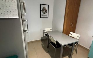 De închiriat apartament 4 camere, parcare inclusă, 2 balcoane, Tei - Poză 7