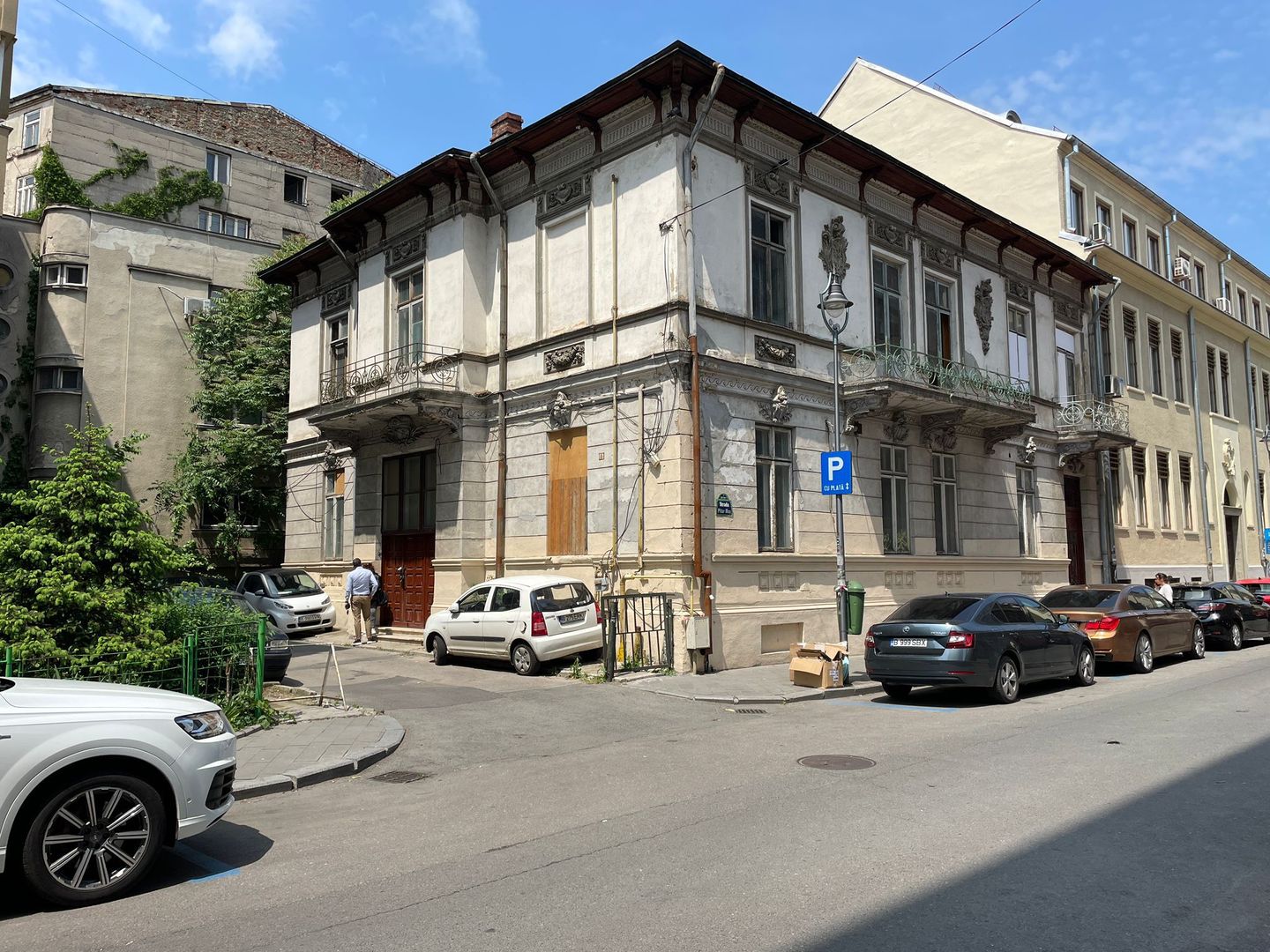 Vila interbelica Universitate | 17 CAMERE - Poză 1