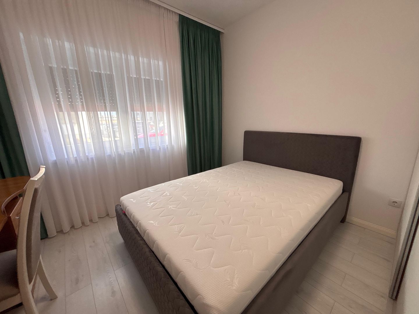 Apartament cu 3 camere si 2 locuri de parcare - Arhitectilor - Poză 9