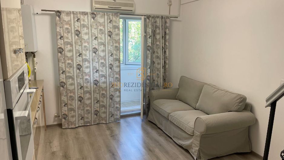 Apartament tip duplex, luminos, acces facil metrou Aparatorii Patriei - Poză 1