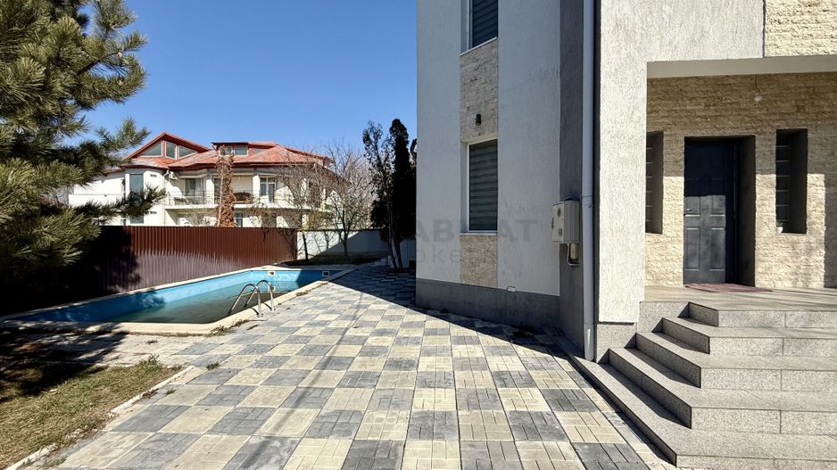 Vila 5 camere Volunatari| Mobilata, piscina exterioara - Poză 30