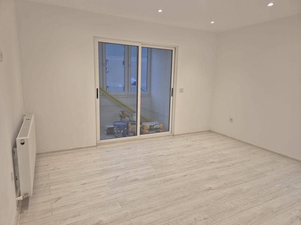 BRASADAS vinde ap 4 cam etaj 3/4 in Micro 16. - Poză 4