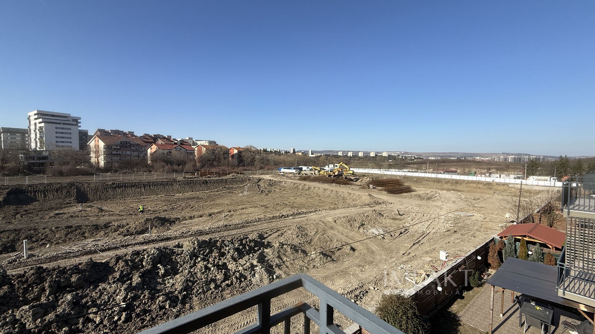 Apartament la cheie cu 3 camere in Borhanci - Poză 13